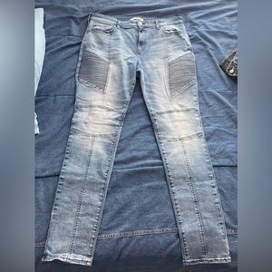 Pacsun skinny jeans